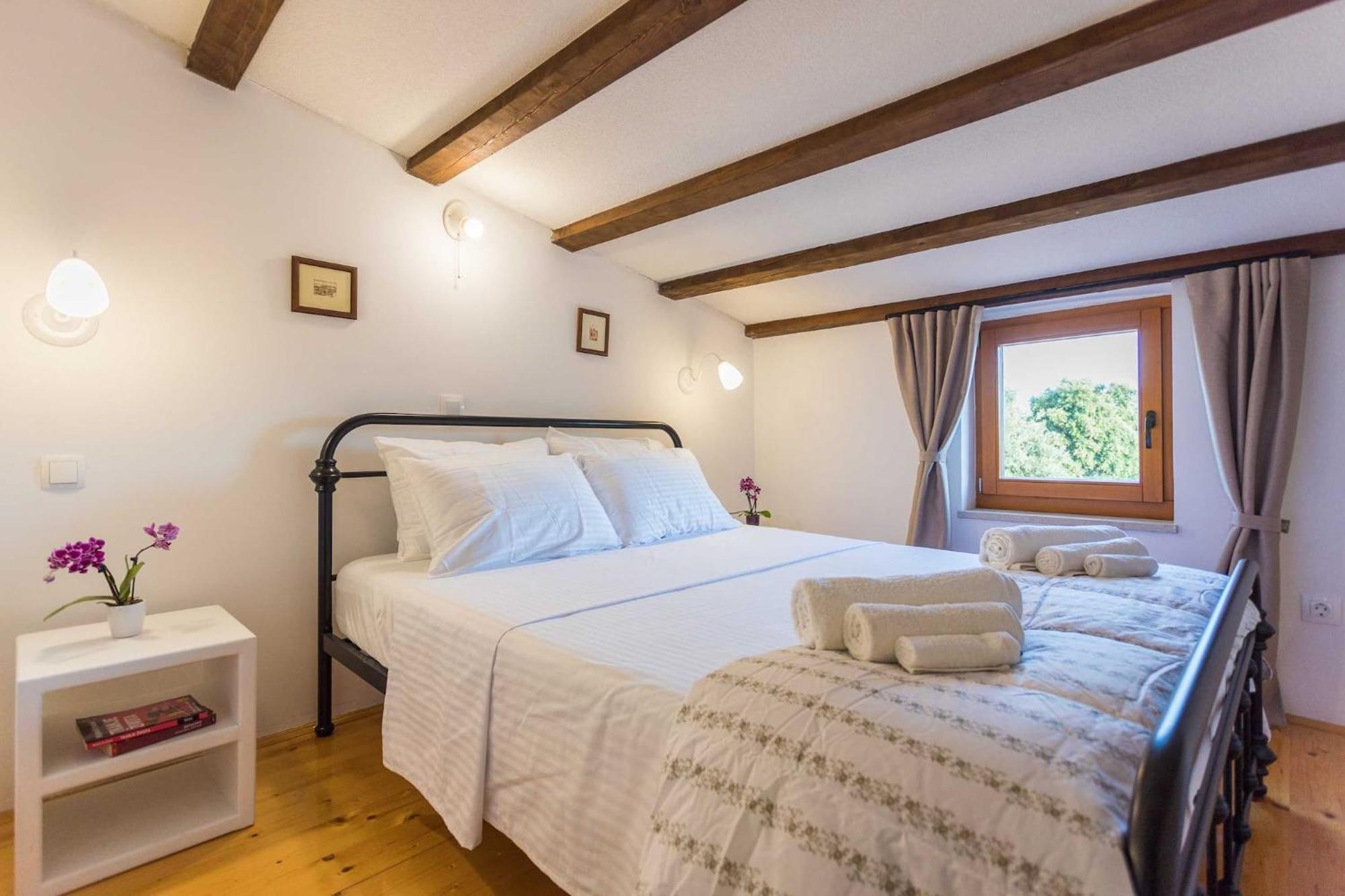 Casa vacanze Casa Vala Romana With Jacuzzi&big Garden